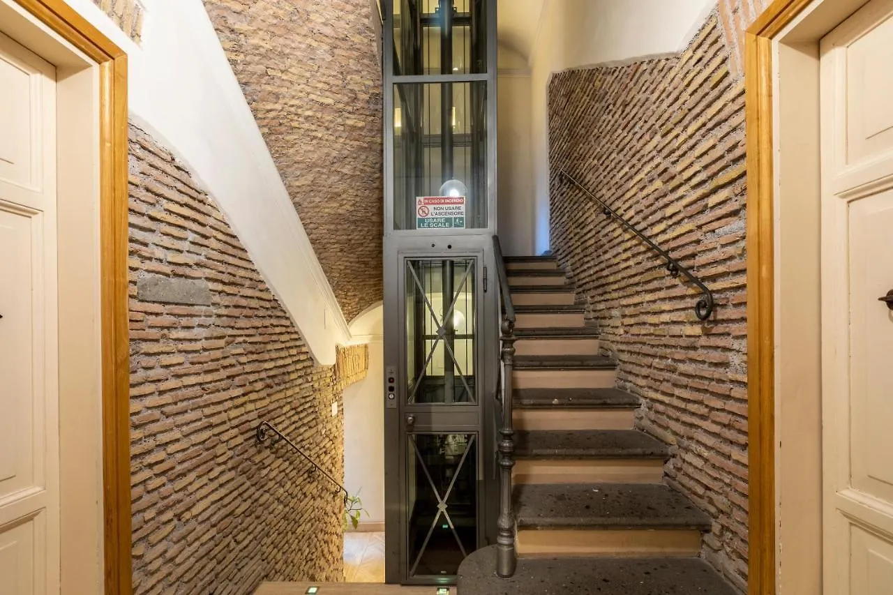 Largo Arenula Suites 罗马